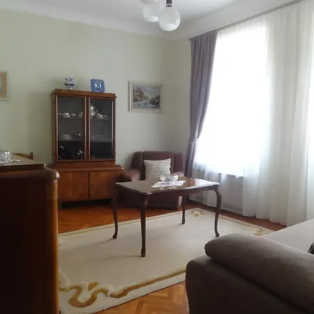 Heart Of The Apartman