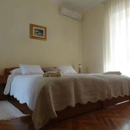 Apartment Heart Of The *